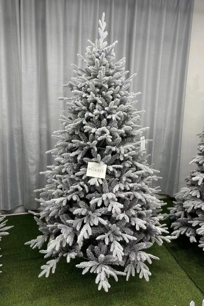 ARBOL NAVIDEÑO CIPRES NEVADO GS241065 240CM COD: 1420 RAMAS