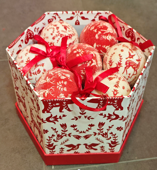 C03 SET DE 14 BOLAS NAVIDENAS EN DE 8CMS/ COD: HL22GH-32 - CJN 24 SET'S